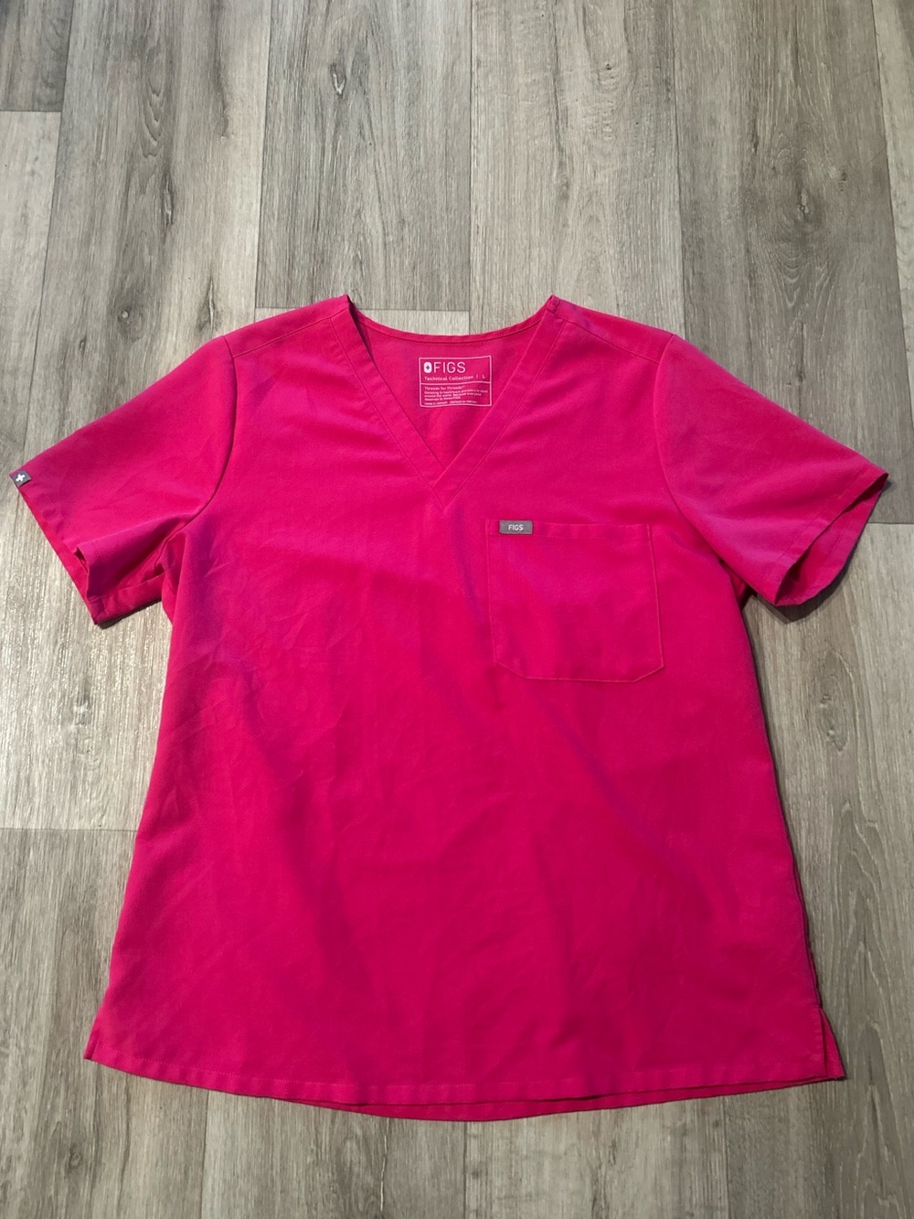 Figs Shocking Pink Catarina One Pocket Scrub Top